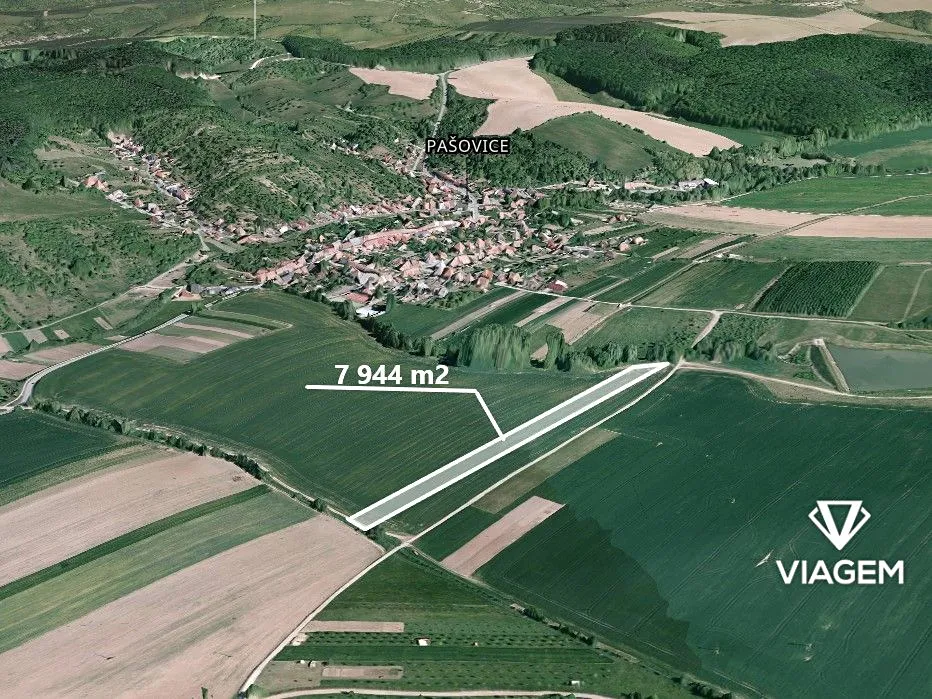 Prodej pole 7944 m²